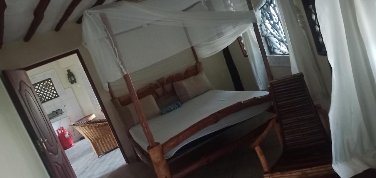 Coconut Village * Diani Beach
