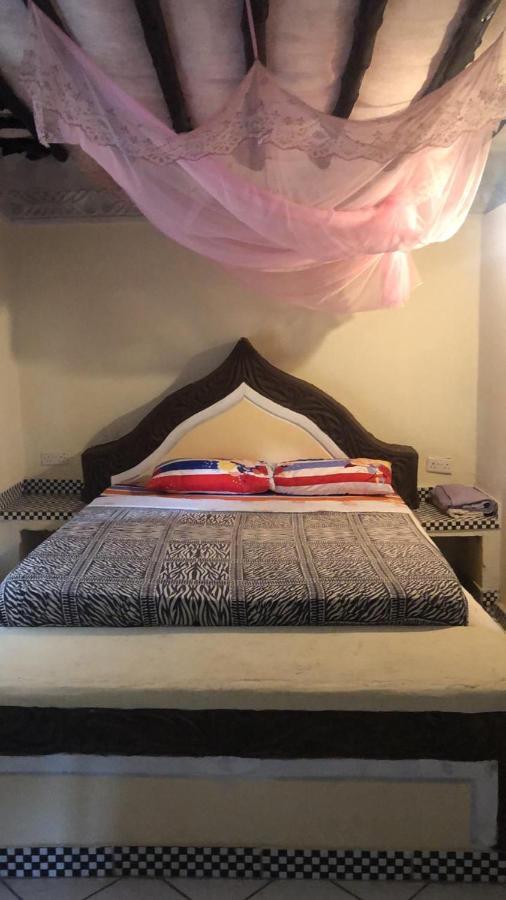 Apartment Coconut Village Diani Beach